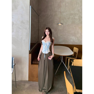    HÀNG CÓ SẴN  Áo trễ vai viền bèo cúp ngực 