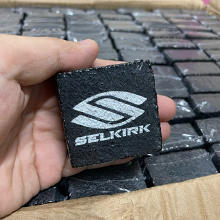cục tẩy vệ sinh mặt vợt SELKIRK