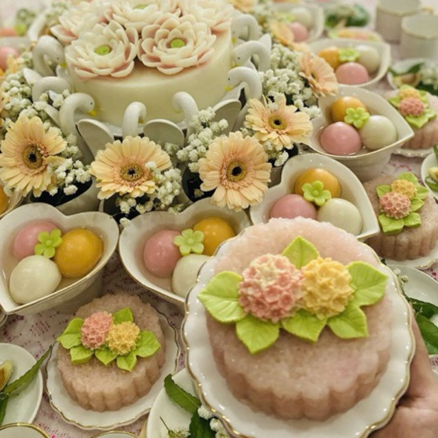 khuôn silicon chùm 2 hoa cẩm tú cầu kèm lá 9cm nhấn hoa đậu đẹp