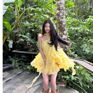  P215 - Đầm ngắn 2s đi biển bánh bèo dáng babydoll nhún bèo hở lưng Triệu Lộ Tư 