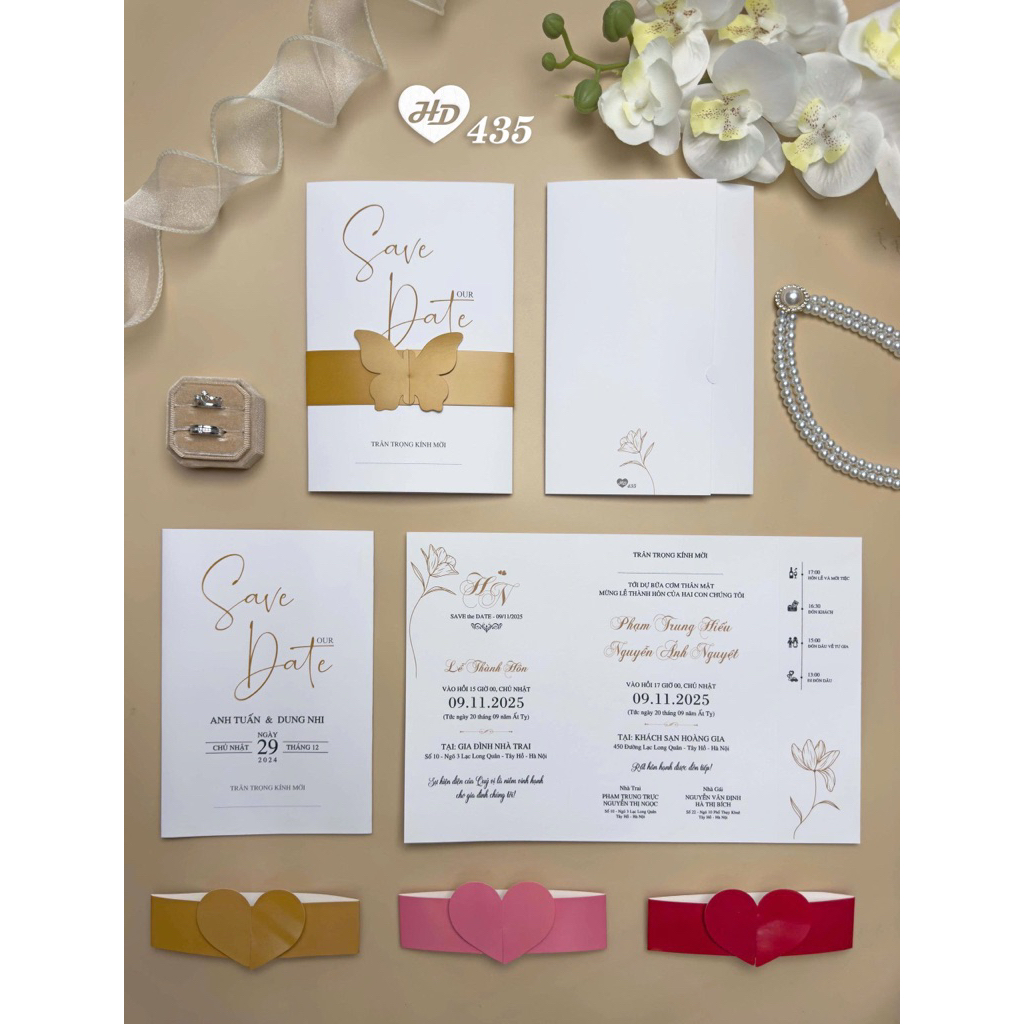 thiệp cưới gập 3 đơn giản nhưng sang sịn