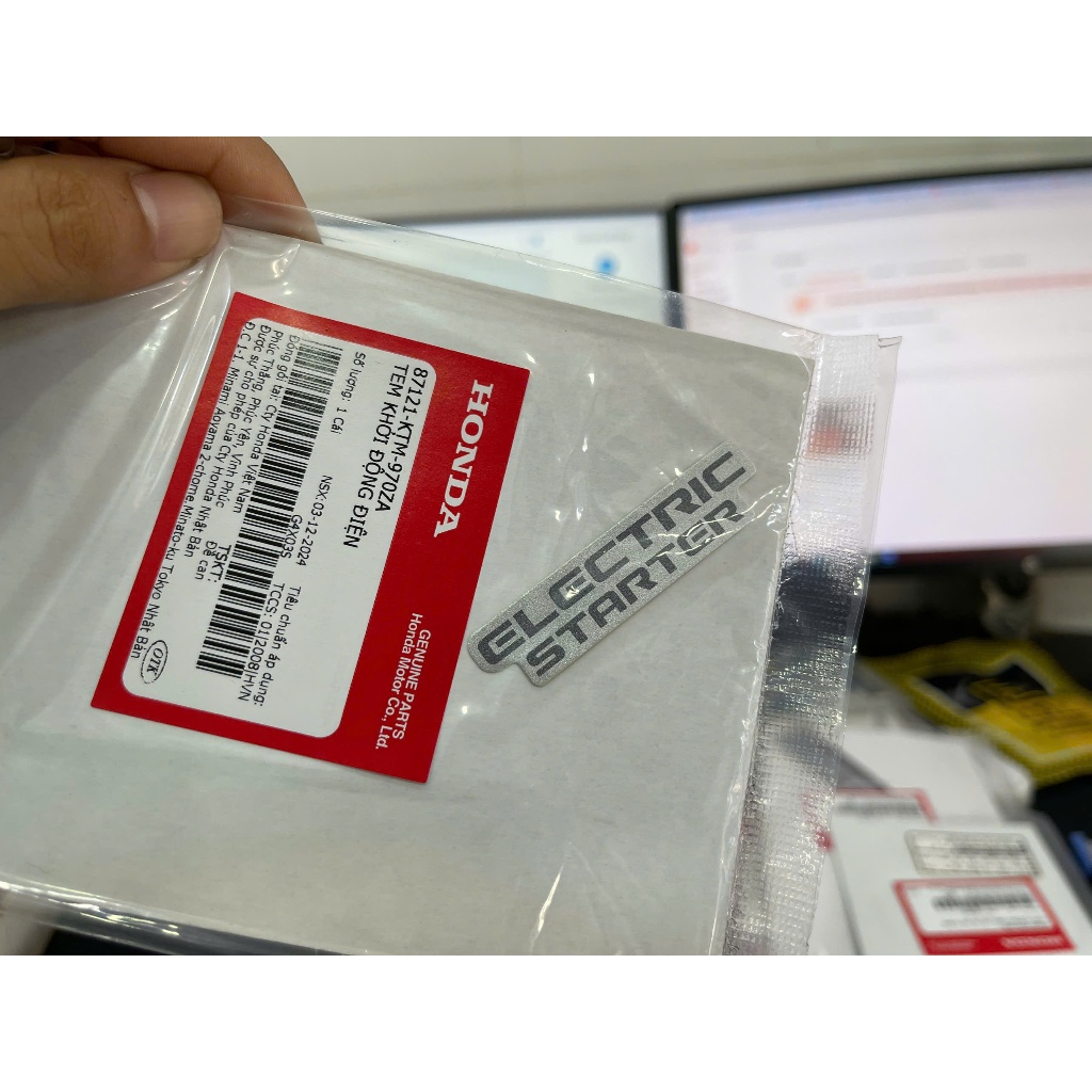 Tem Chử Elictric ( ốp đồng hồ Neo Thường ) zin ( miếng ) 87121KTM970ZA