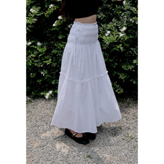 Chân váy linen Reila 2 tầng dài chun nhún hông xoè phong cách minimal | Tranbe Local