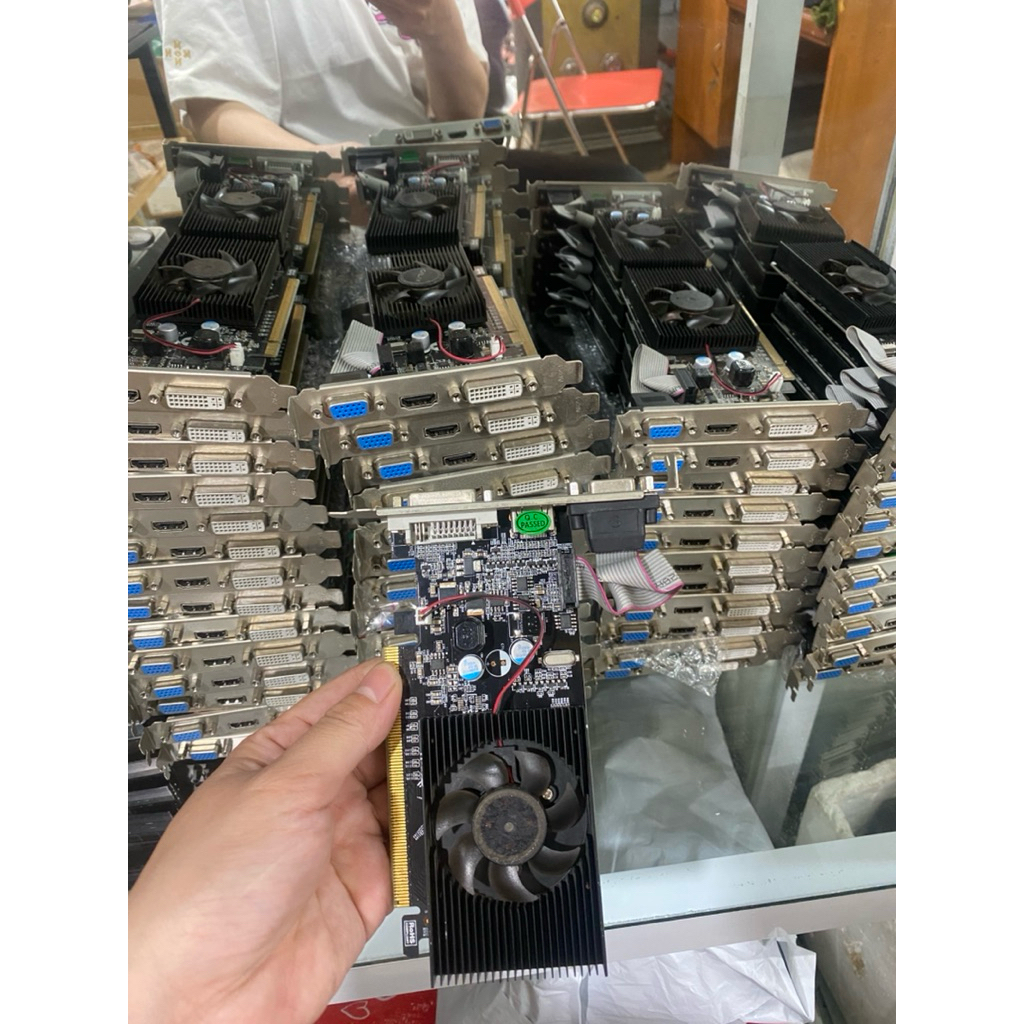 Cạc bo lùn 705/1g dr3 chạy HDMI-DVI-vga