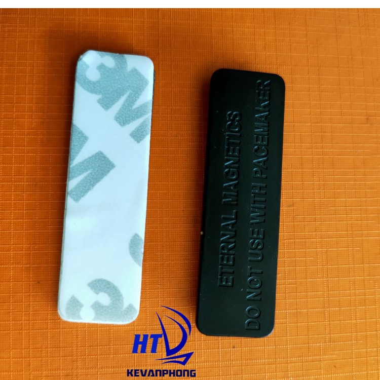 Nam châm cài bảng tên,10c/combo