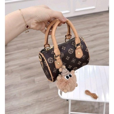 (Tặng móc khoá) Túi Xách Nữ Cầm Tay Đeo Chéo Hoạ Tiết Sang Chảnh CUN633 | BigBuy360 - bigbuy360.vn