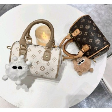 (Tặng móc khoá) Túi Xách Nữ Cầm Tay Đeo Chéo Hoạ Tiết Sang Chảnh CUN633 | BigBuy360 - bigbuy360.vn