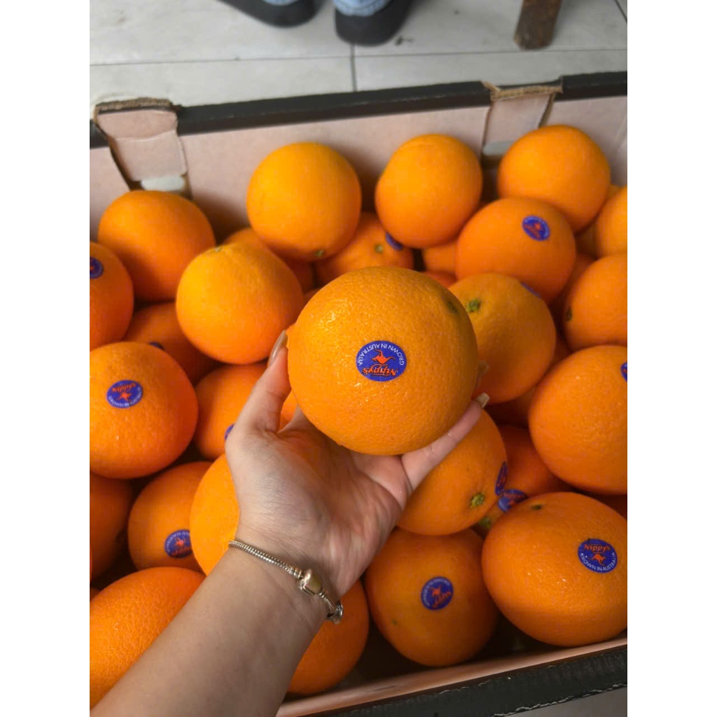 ( JENNYFRUIT) ( HỎA TỐC) CAM ÚC  ruột vàng 1kg/3 trái