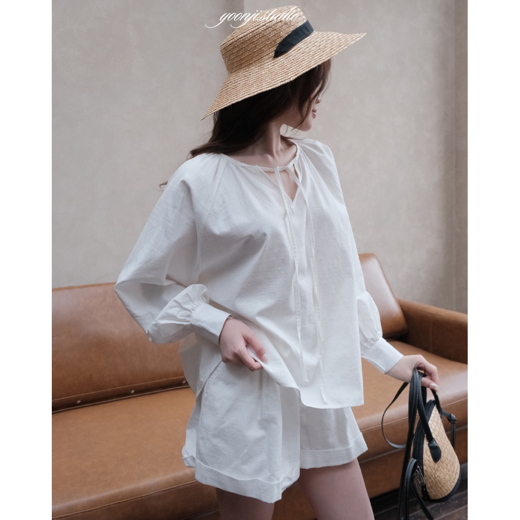 YOONJI - Set áo sơ mi dây cổ + quần short linen