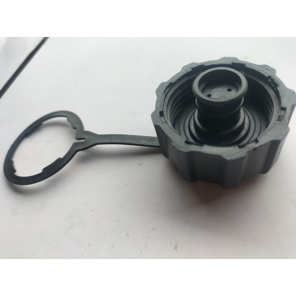 nắp xăng bình xăng nhựa máy cắt cỏ Kawasaki TJ53