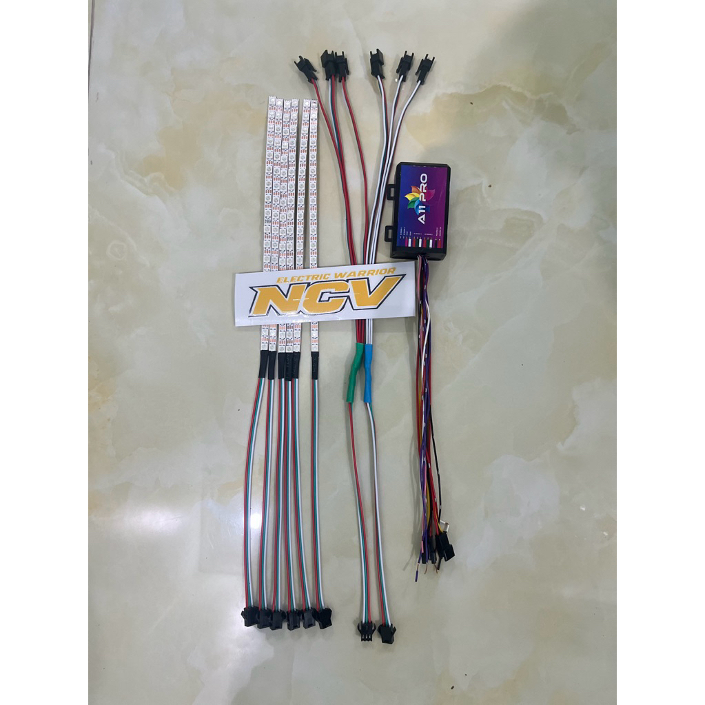 A11 PRO LED 6 dây kèm giắc chia lắp cho các loại xe điện gogo, vespa,…