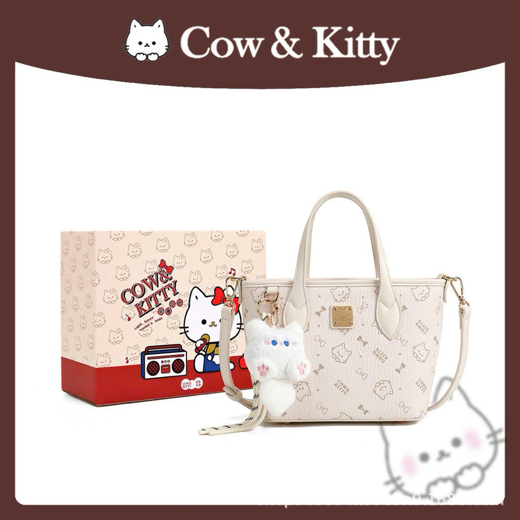 Túi xách Cow&kitty fullboxx tặng kèm chamr( hàng sẵn)