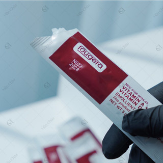 Dưỡng Môi Gói Vitamin AD 100 Gói
