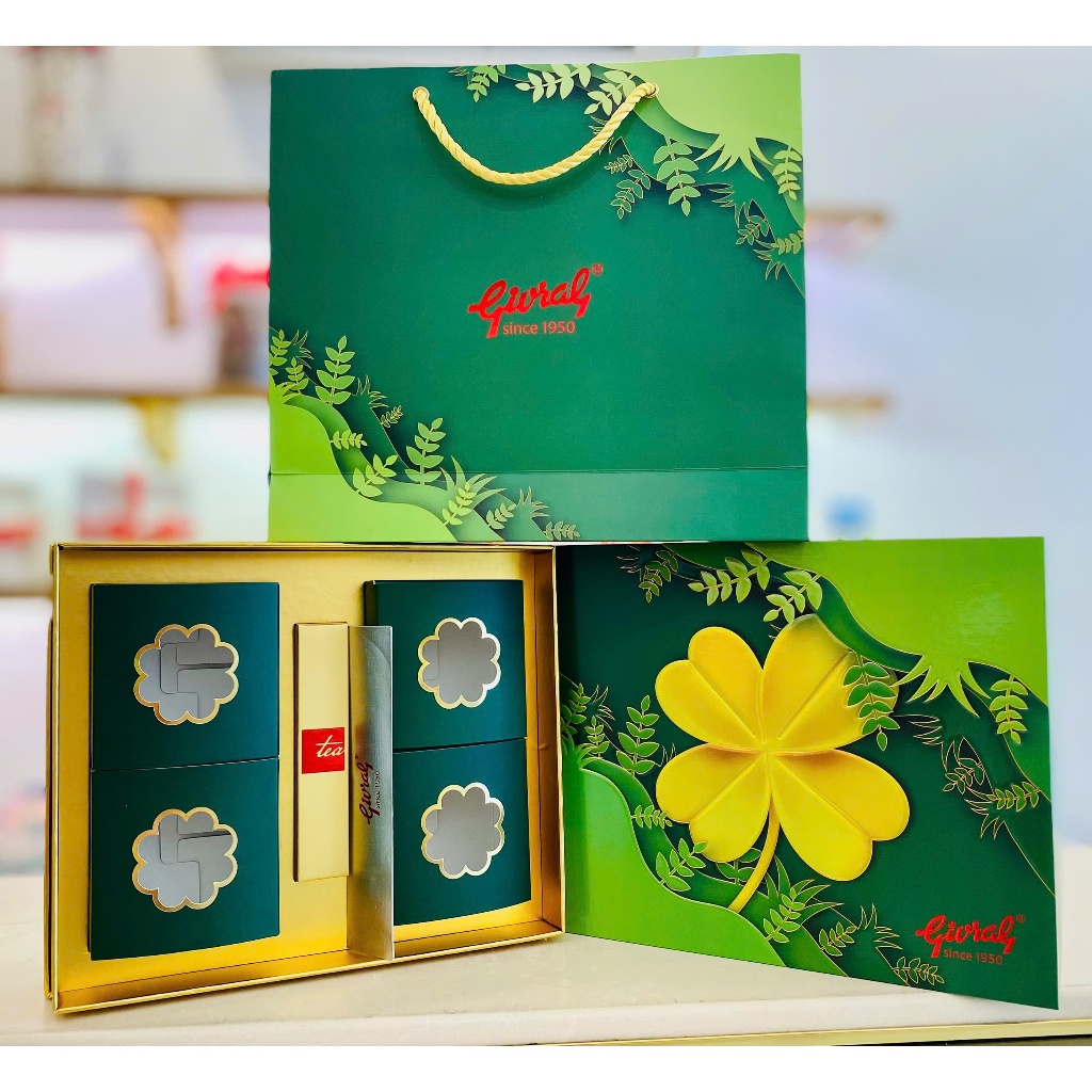 BÁNH TRUNG THU GIVRAL COMBO HẠNH PHÚC ( HỘP 4 BÁNH)