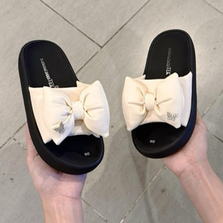 DéP Nữ Đế Bằng Quai Ngang Kèm Nơ Êm Nhẹ đế thấp 2cm Chống Trơn Đi Năng Mưa Thoải Mái