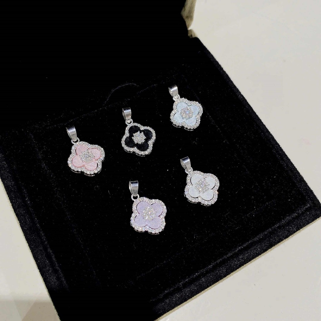 Lẻ mặt cỏ 4 lá mẫu mới chuẩn bạc ta