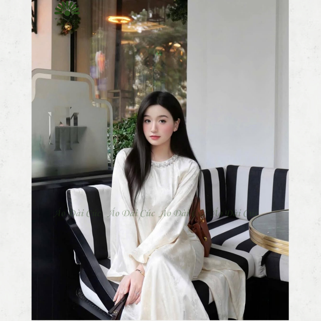 Áo dài cách tân dáng suông Chiêu Giao , Châu Sa , đính kết vòng ngọc viền cổ cao cấp - Áo Dài Cúc | BigBuy360 - bigbuy360.vn