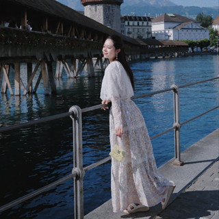 Set áo ren dài tay mix chân váy in hoa Jenifer LINN Design