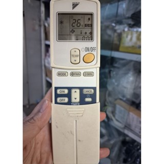  ĐIỀU KHIỂN ĐIỀU HÒA DAIKIN 1 CHIỀU CHÍNH HÃNG CŨ THEO MÁY 