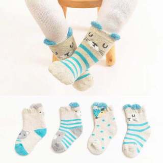 Set 4 Đôi Tất Len Xù Cho Bé Mùa Đông 0-3 Tuổi Tai Xù T64