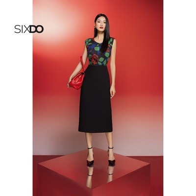 Áo nữ sát nách cổ tròn SIXDO (Black Floral Woven Blouse)