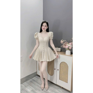 Váy tiểu thư tay bồng dọc cúc phối ly bên bồng bềnh