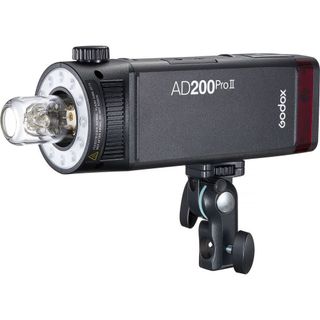  Đèn Flash Ngoài Trời Godox AD200 PRO II 