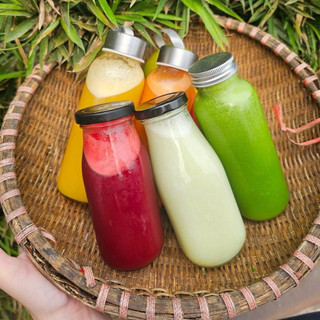 CHAI THUỶ TINH 200ml NẮP THIẾC ĐEN & VÀNG