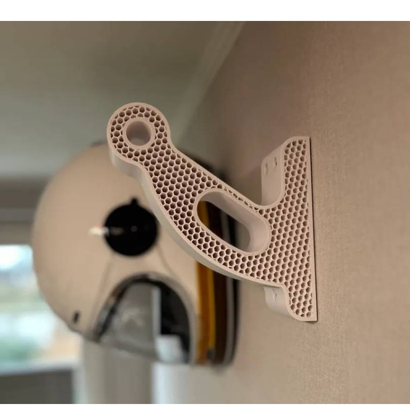 Giá Treo Nón Bảo Hiểm Gắn Tường – B27