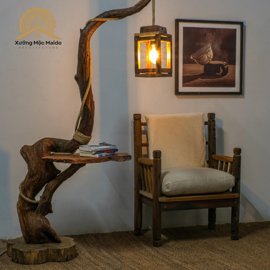 Cây Trụ Đèn Gỗ Lũa Uốn Lượn Tự Nhiên – Xưởng Mộc Maido