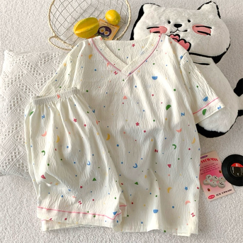 Bộ đồ ngủ nữ hoạ tiết dễ thương dễ thương áo cộc, cổ V hàng QC