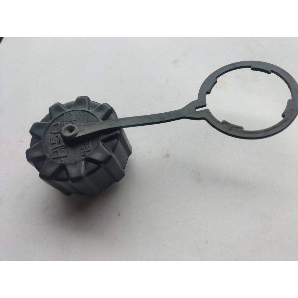 nắp xăng bình xăng nhựa máy cắt cỏ Kawasaki tj53