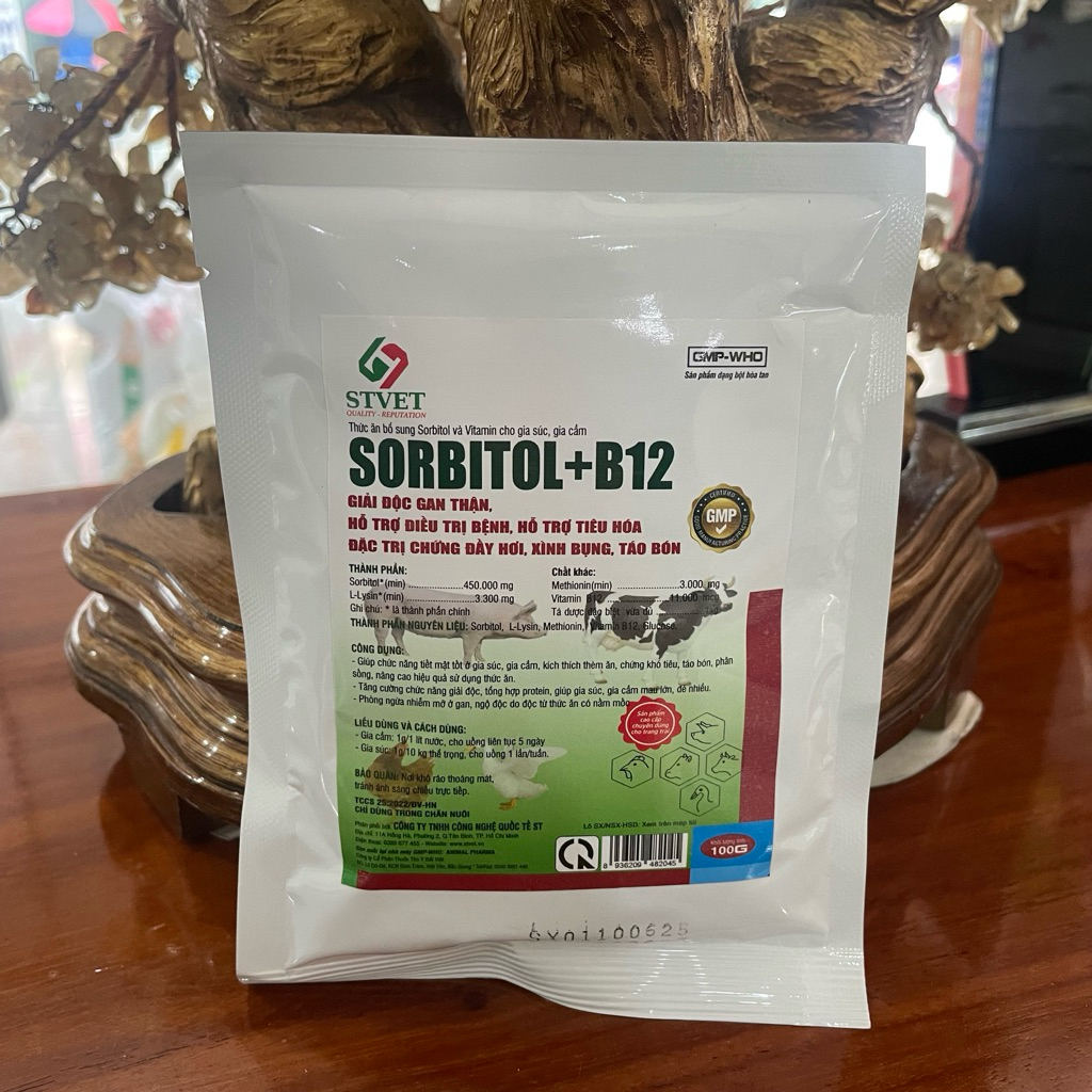 Gói Sorbitol B12 (100g) giải độc mát gan thận cho vật nuôi.