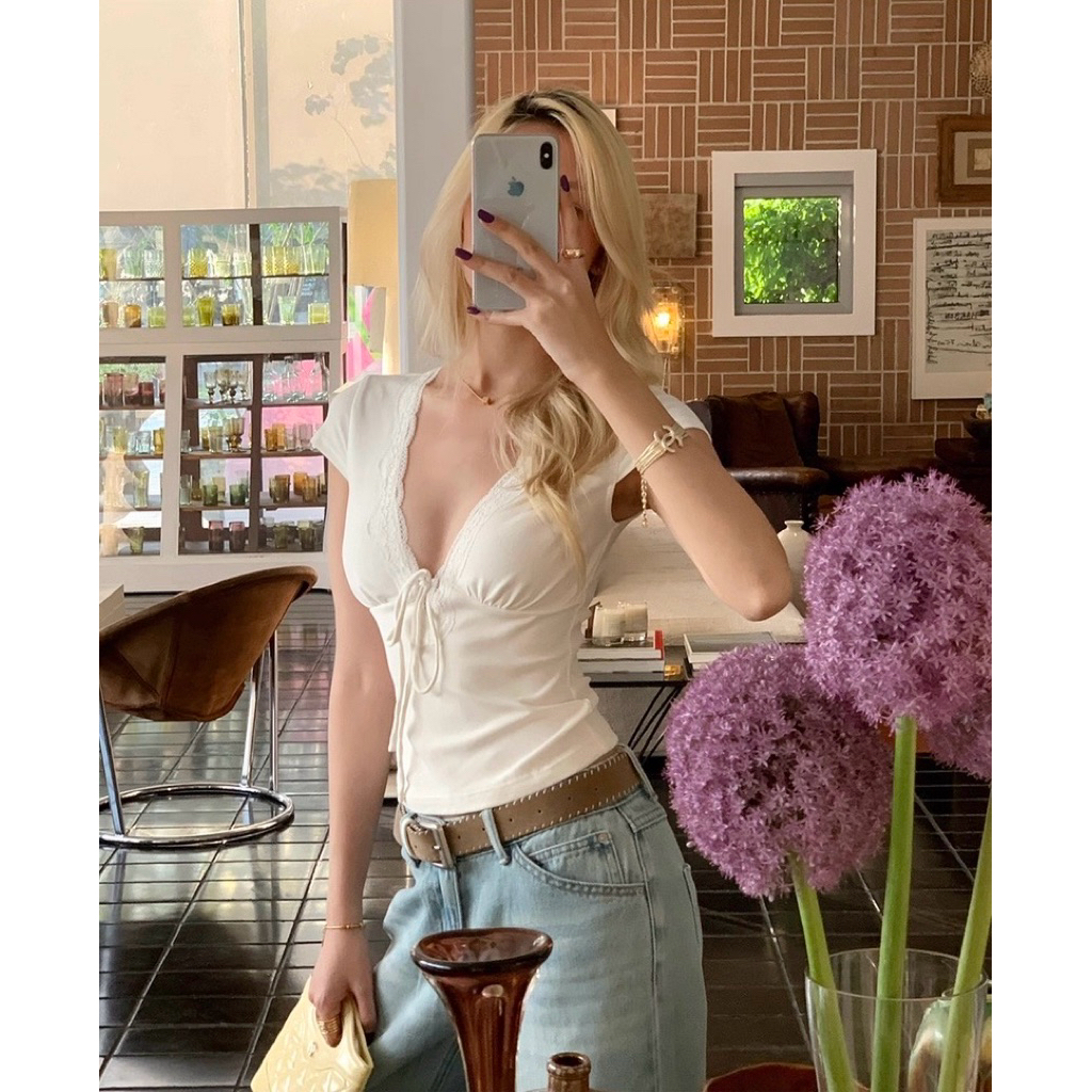 Áo thun croptop nữ cổ V sâu tay ngắn sexy gợi cảm viền ren thắt nơ tôn dáng phong cách hè cá tính mặc đi chơi  [ E_A29 ]