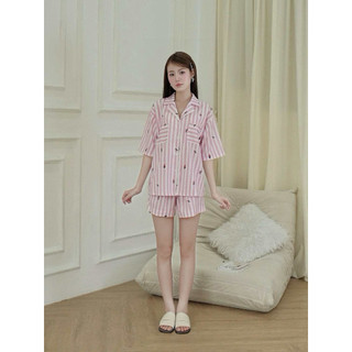 𝗛𝗮̀𝗻𝗴 𝗰𝗵𝗶́𝗻𝗵 𝗵𝗮̃𝗻𝗴 Bộ đồ ngủ mặc nhà pyjama kẻ Mickey chất Kate poly form rộng- O.N WORKSHOP