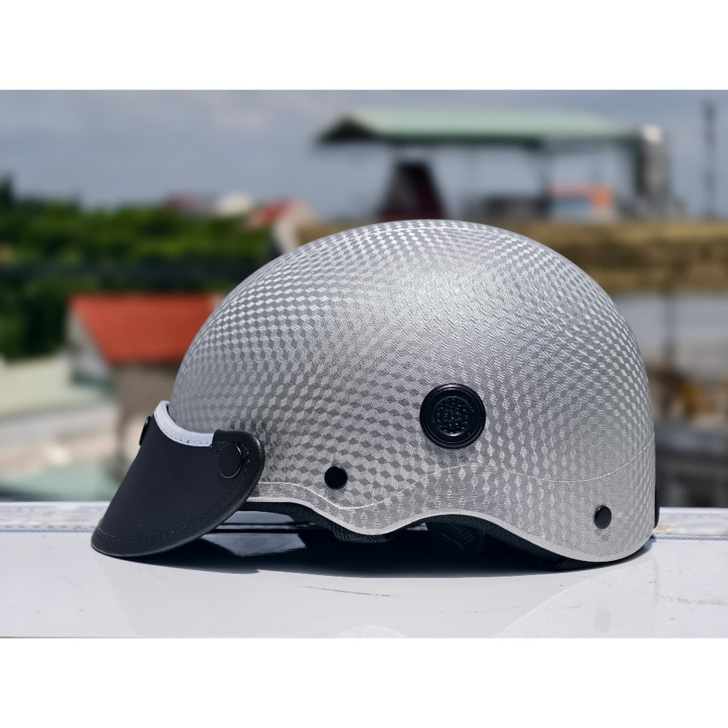 Nón bảo hiểm nửa đầu Camry màu Bạc cacbon chính hãng cao cấp