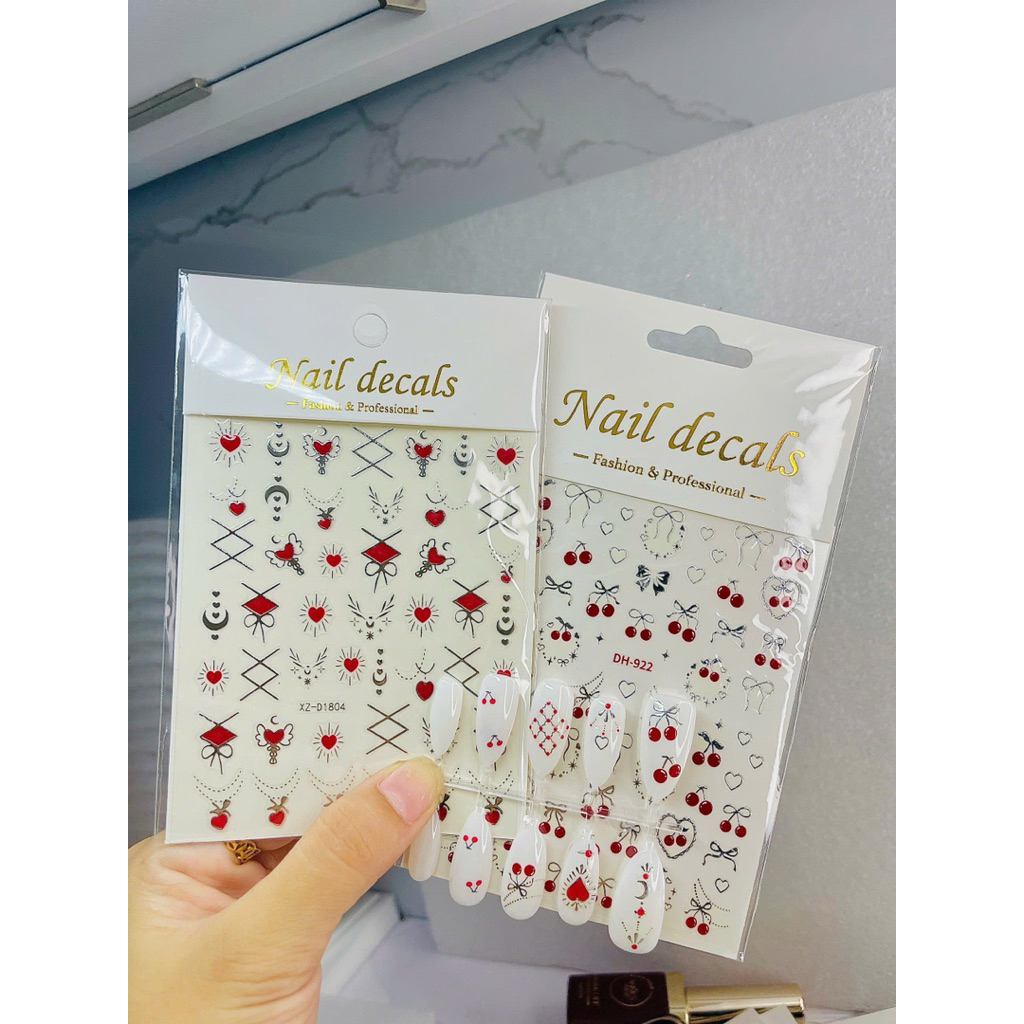 Sticker nhiều mẫu mã cho khách chọn lựa