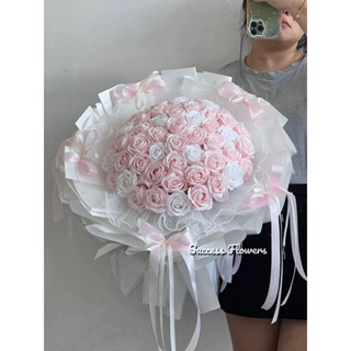  BÓ HOA SÁP 50 BÔNG DÁNG CÔNG CHÚA - QUÀ TẶNG BẠN GÁI NGƯỜI YÊU CÁC DỊP LỄ 