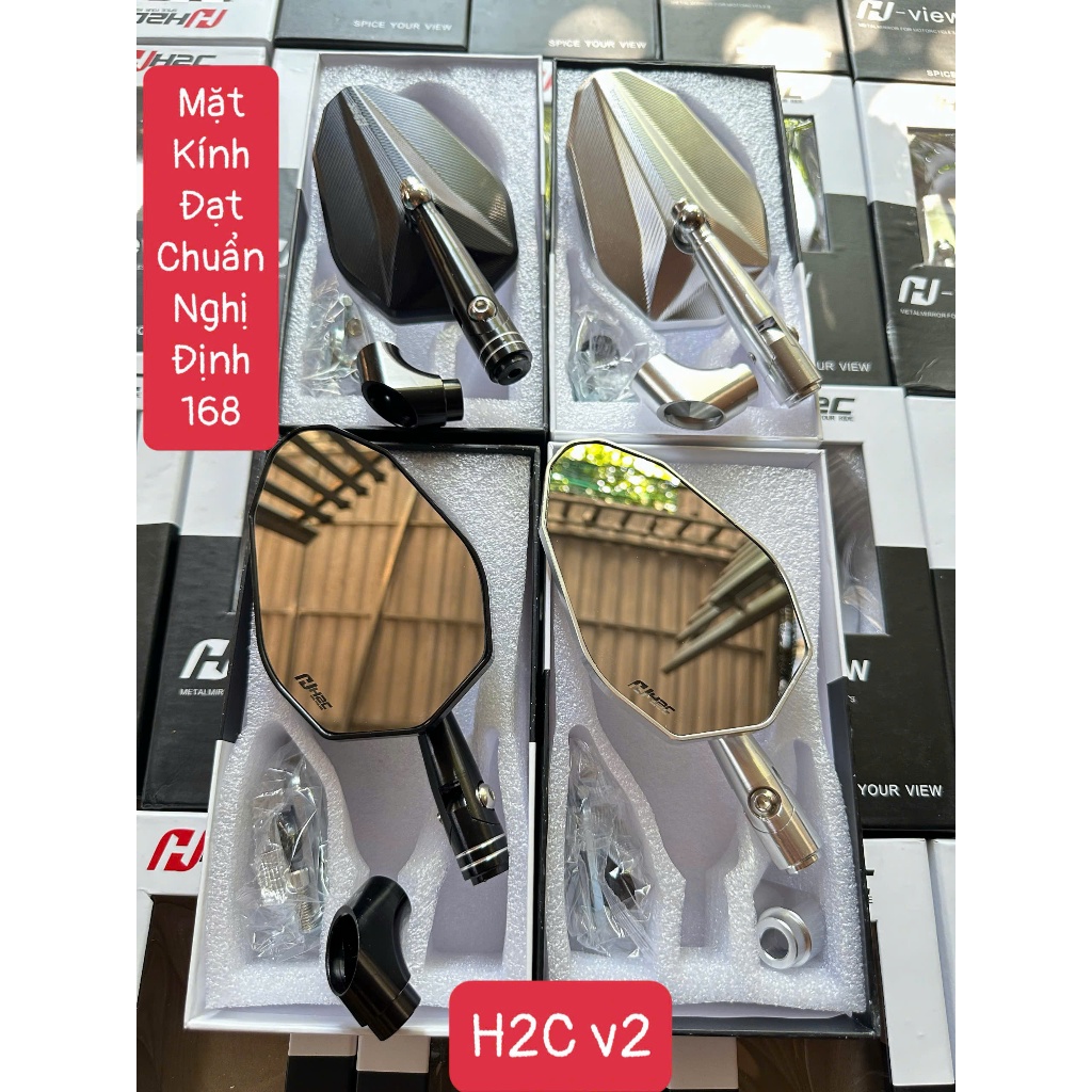 Kính H2C V2 mặt kính trắng chất liệu nhôm CNC hàng xịn.