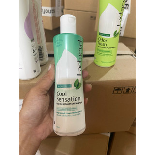 Dung dịch vệ sinh phụ nữ Lactacyd 250ml