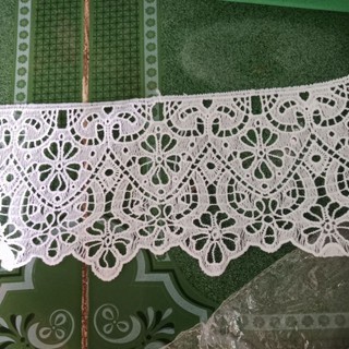 2 mét ren trắng trang trí bản lớn  (nhiều mẫu)