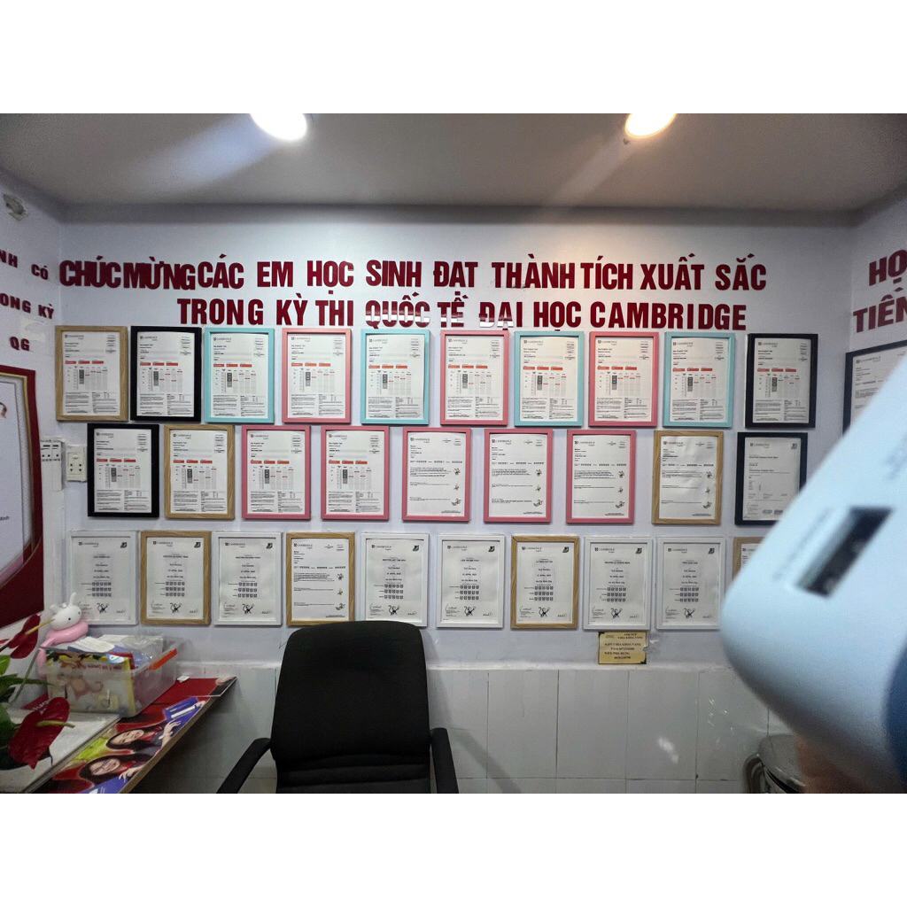 Khung bằng khen 20x25 khung tranh 25x35 treo tường giá rẻ