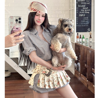  Sét đồ GDCARRY Áo sơ mi tay lỡ kẻ sọc dáng croptop mix Quần váy phối vạt hoa xếp ly ngọt ngào 