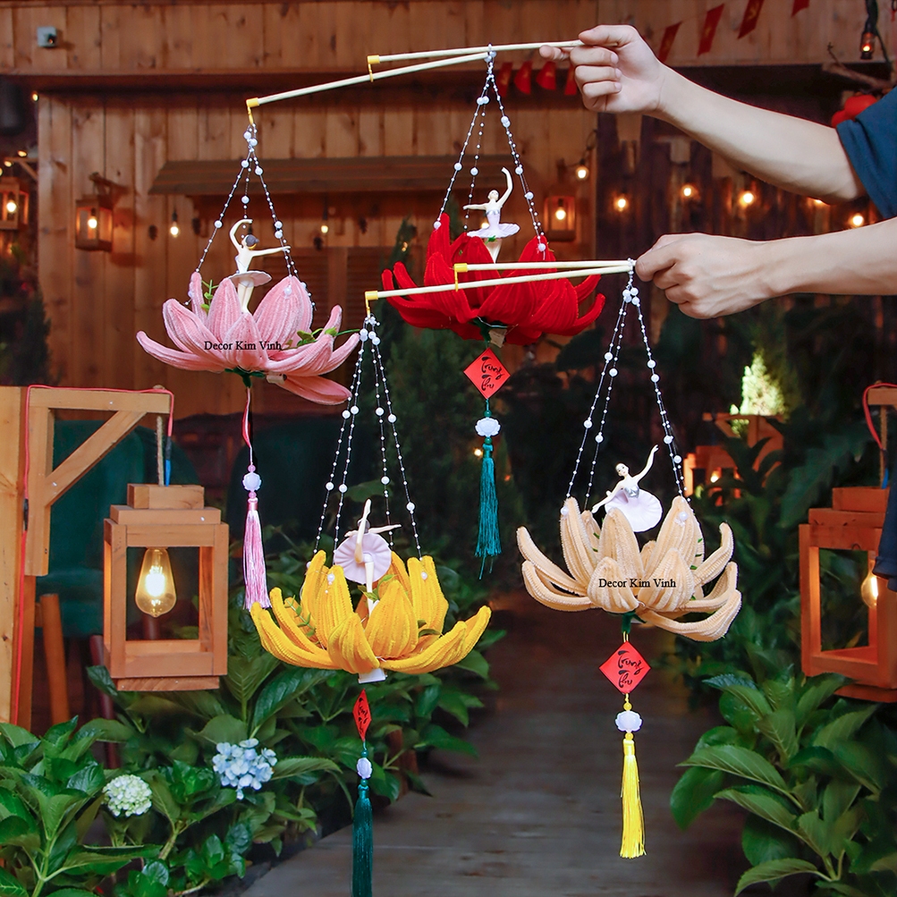 Lồng Đèn Trung Thu Cô Gái Ba Lê TT58 (MÀU NGẪU NHIÊN) Siêu Dễ Thương Cho Bé Vui Trung Thu