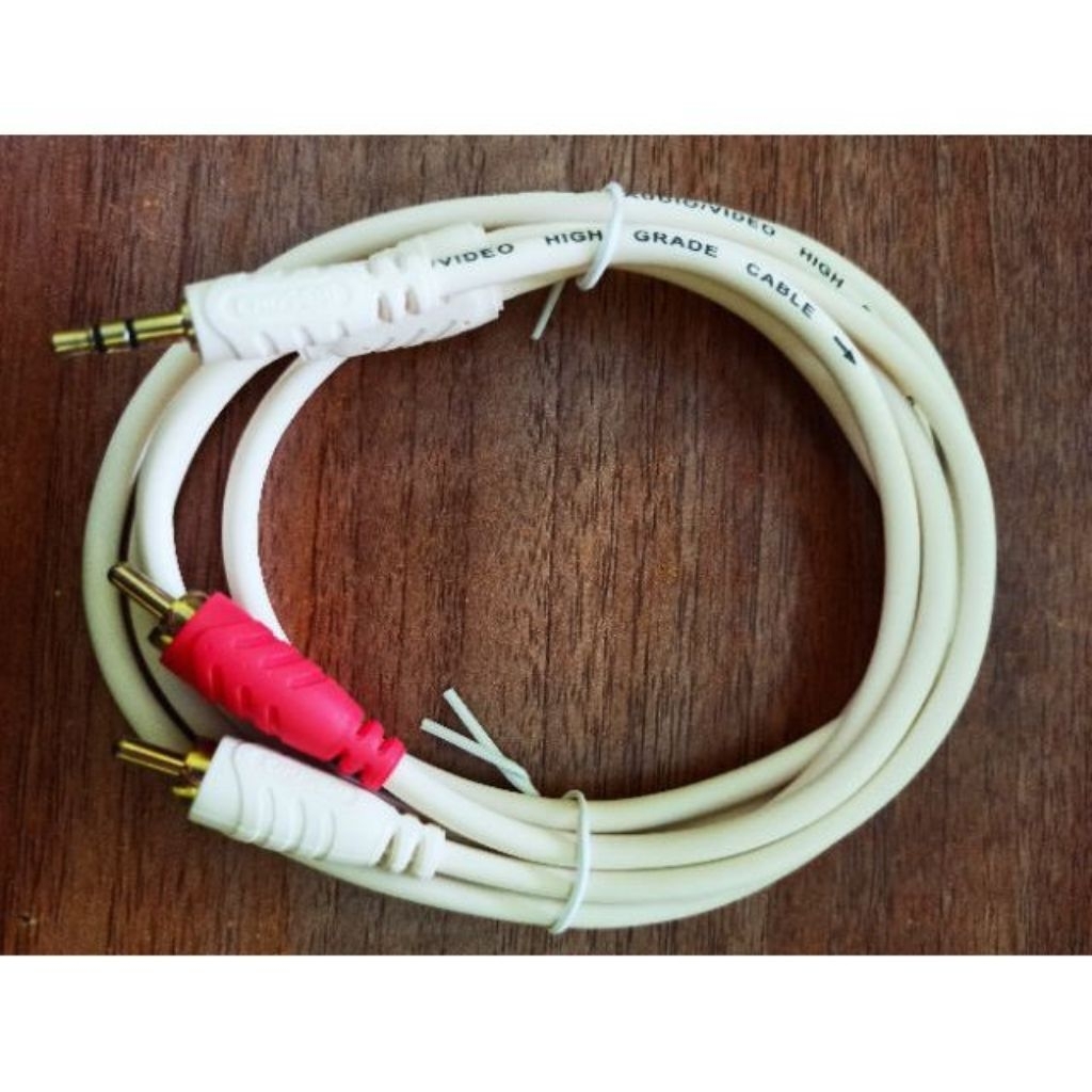 Dây loa av 3.5 ra hoa sen loại tốt chính hãng CHOSEAL dài 1m8