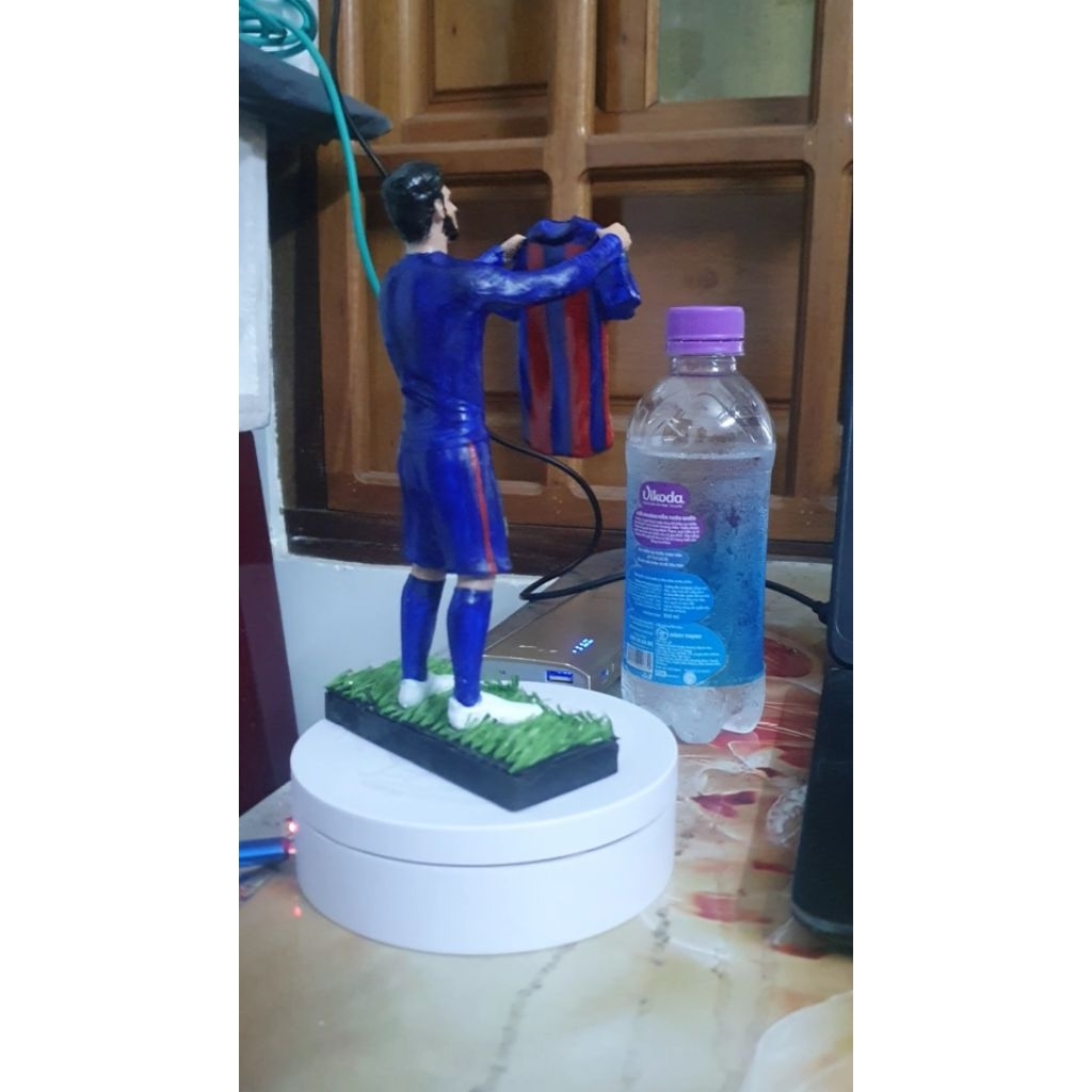 mô hình Messi phơi áo (tiktok - sunguyen75562)