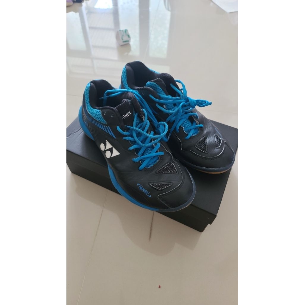 giày cầu lông yonex 65z2 chính hãng