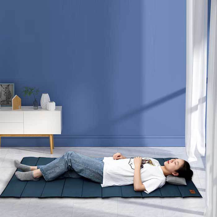 Đệm ngủ trưa văn phòng, Nệm gấp gọn 1 - 2 người nằm, Thảm topper trải sàn gọn nhẹ như chiếu ngủ ở nh