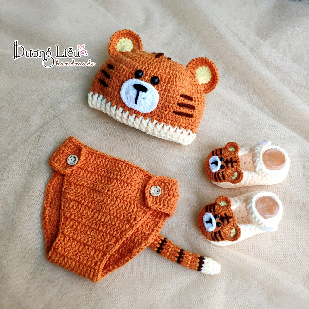 Set đồ len giữ ấm cho bé, chụp hình đầy tháng, thôi nôi mẫu con Hổ cưng xỉu - Dương liễu handmade