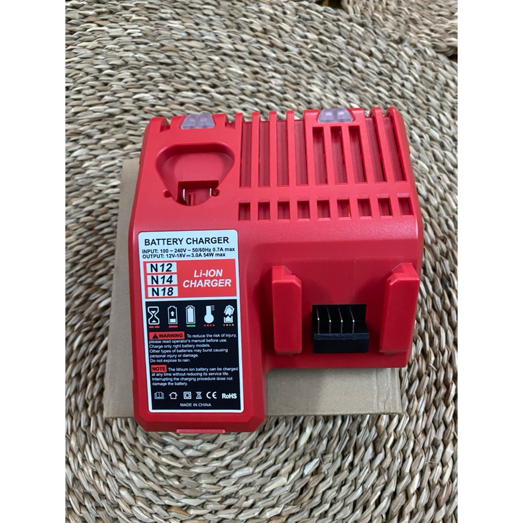 Sạc Pin MILWAUKEE M12-M18 Siêu Nhanh Hàng Cao Cấp Chuyên Dụng Chính Hãng